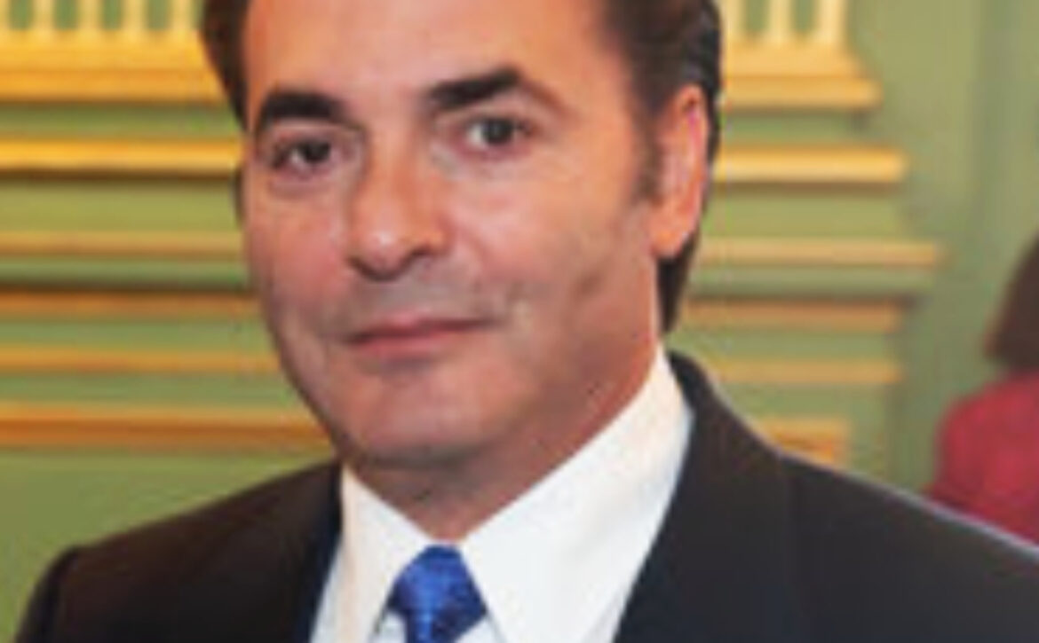 Jacques-370×458